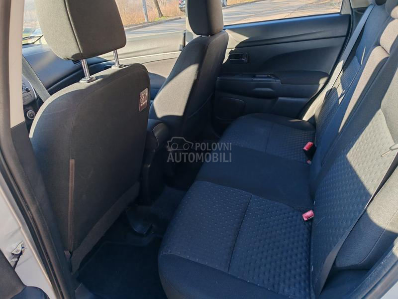 Mitsubishi ASX 1.6 b