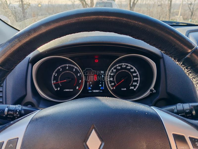 Mitsubishi ASX 1.6 b