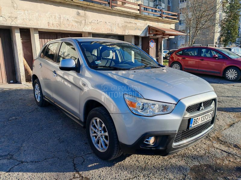 Mitsubishi ASX 1.6 b