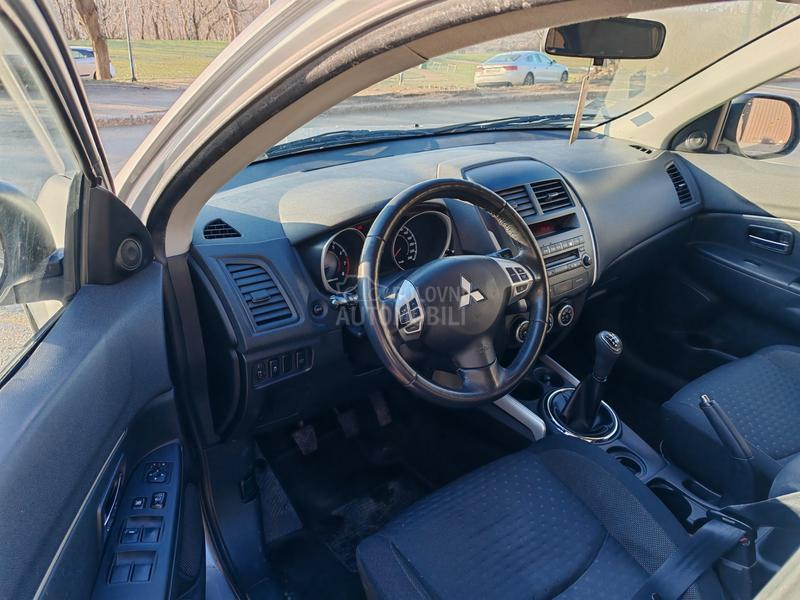 Mitsubishi ASX 1.6 b