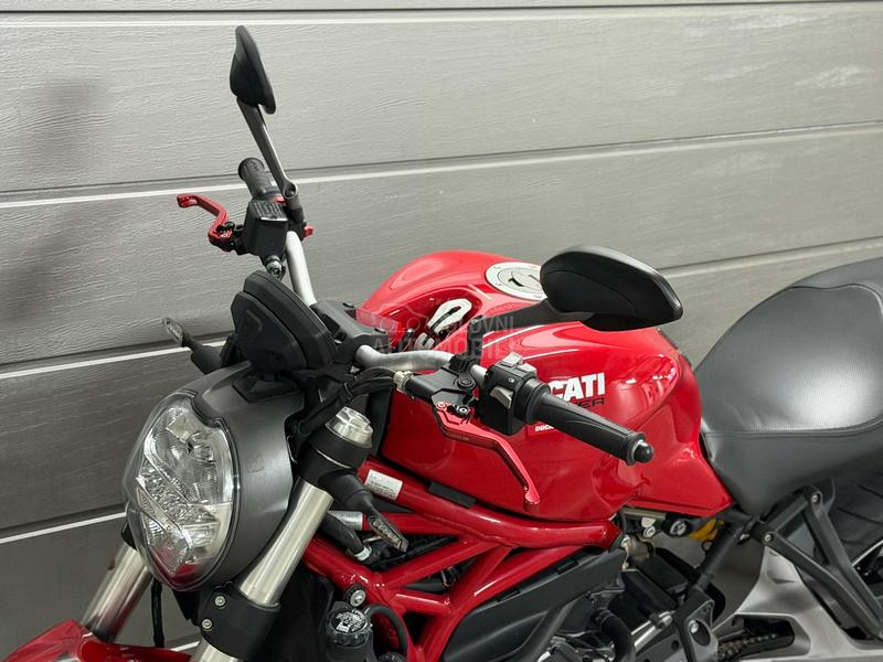 Ducati monster 821 A2 kat