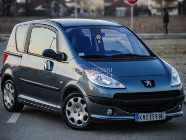 Peugeot 1007 