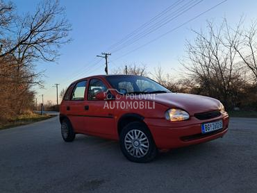 Opel Corsa B 