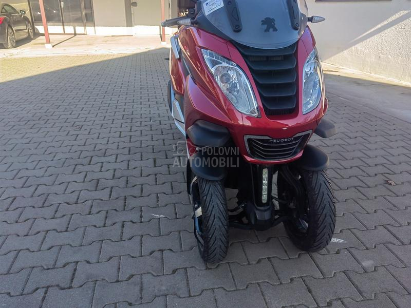 Peugeot Metropolis 400i