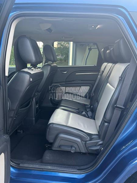 Dodge Journey 