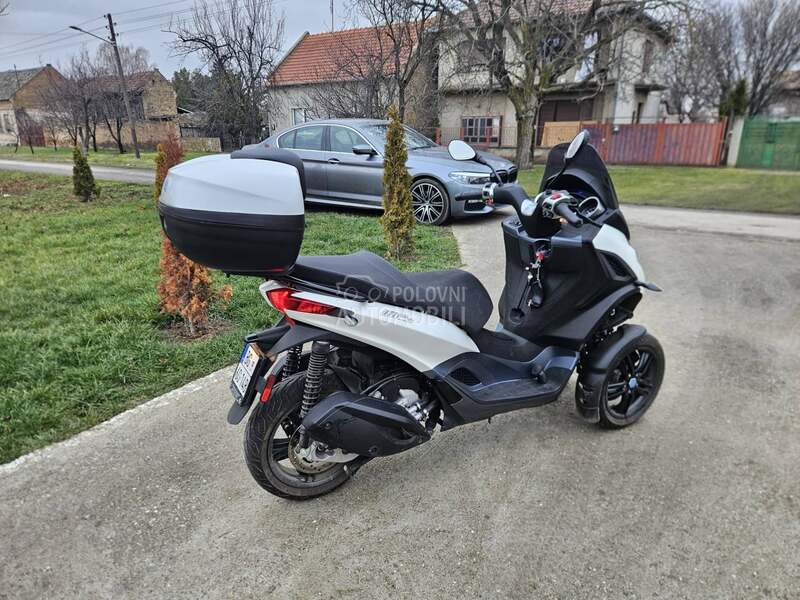 Piaggio MP3 300 HPE B kategorija