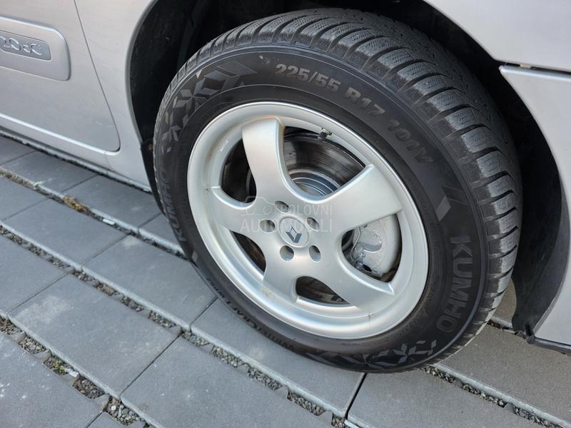 Renault Espace 2.0 DCi EXPRESSION