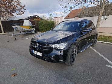 Mercedes Benz GLC 300 Black edition
