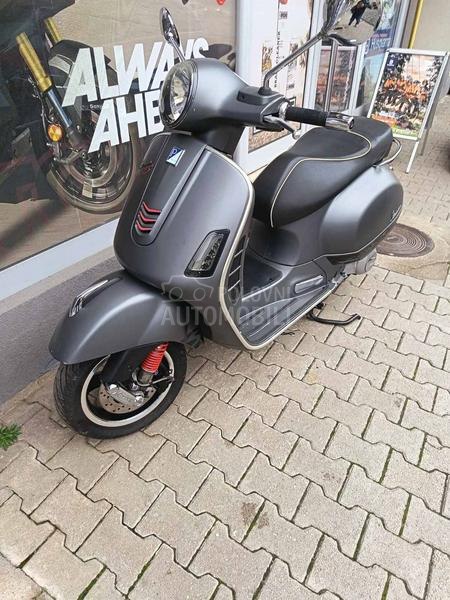 Piaggio Vespa GTS 300 SS