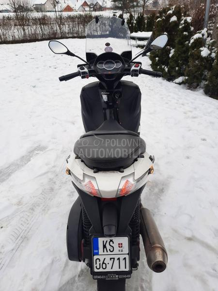 Piaggio mp3 yourban Lt B kat