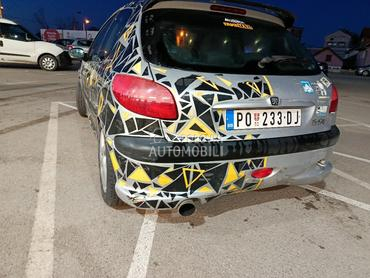 Peugeot 206 1.6 16V XS