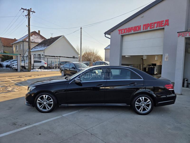 Mercedes Benz E 220 AUT/NAV/LED