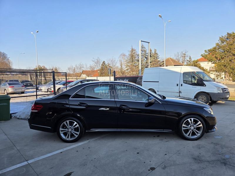 Mercedes Benz E 220 AUT/NAV/LED