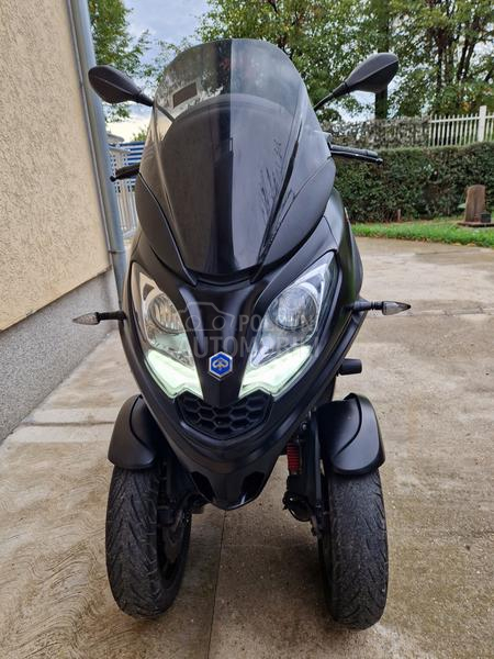 Piaggio MP3 300 HPE