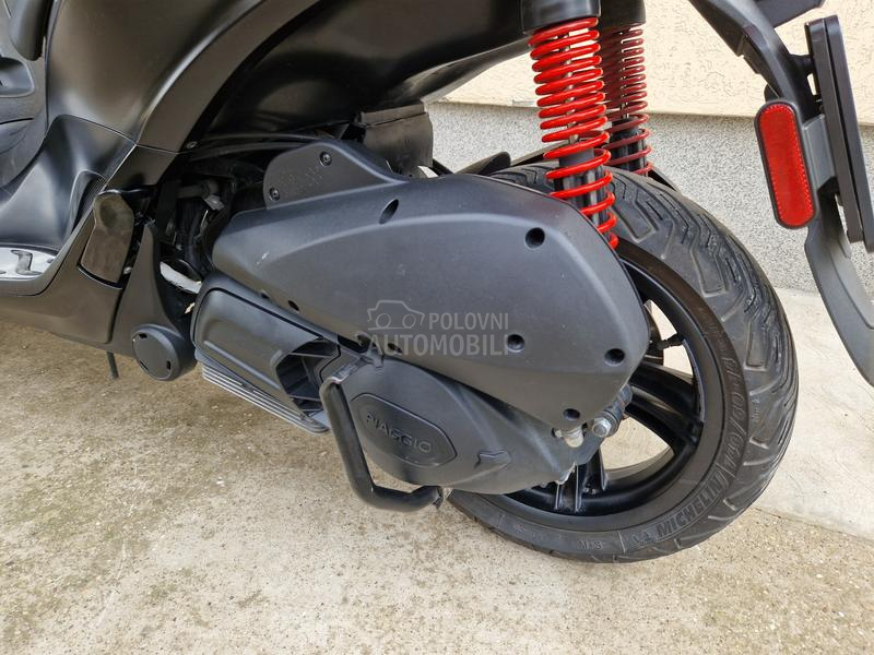 Piaggio MP3 300 HPE