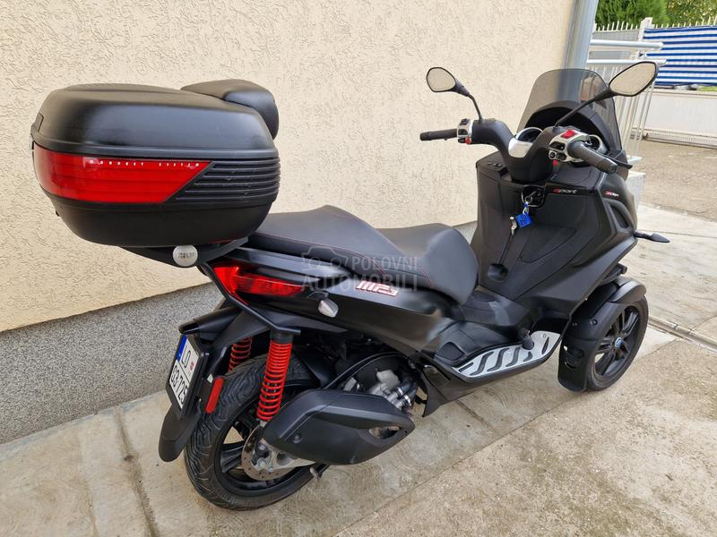 Piaggio MP3 300 HPE