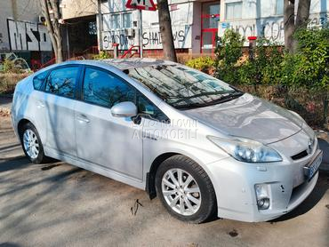 Toyota Prius 1.8 VVT-I Hybrid