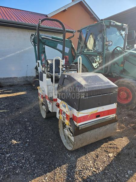 BOMAG BW 90 AD 2