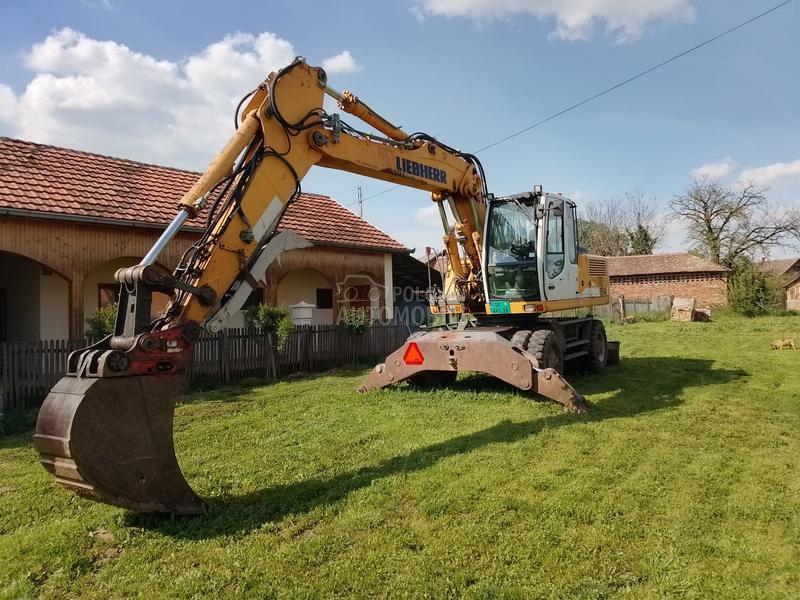 Liebherr A 914 C