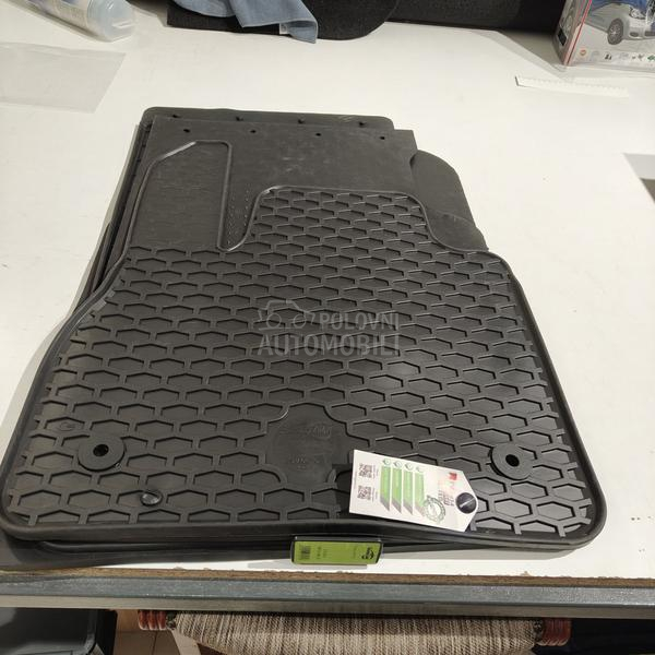 Tipske gumene patosnice