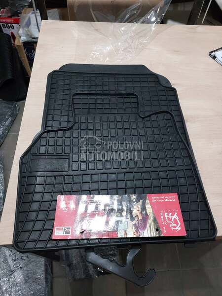 Tipske gumene patosnice