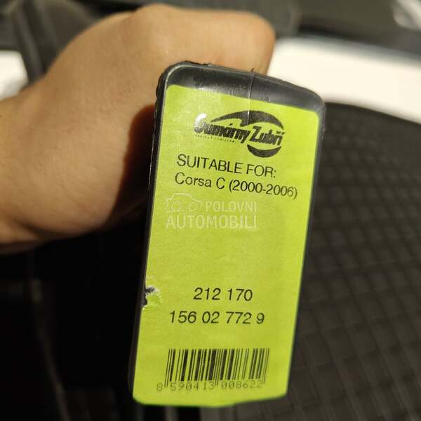 Tipske gumene patosnice