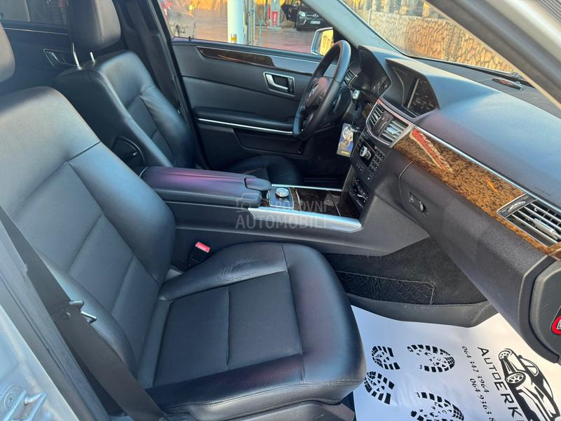 Mercedes Benz E 220 