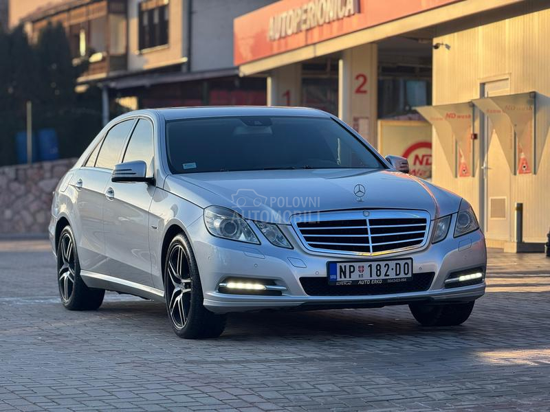 Mercedes Benz E 220 