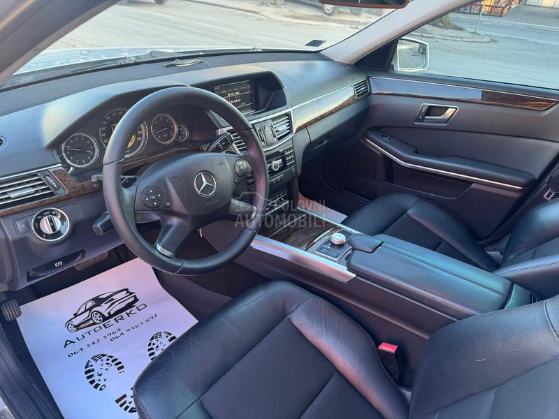 Mercedes Benz E 220 