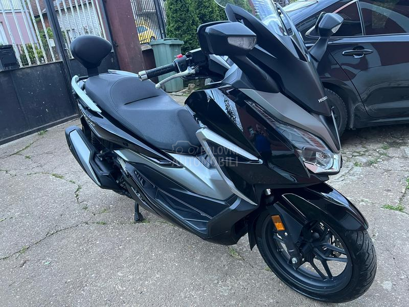 Honda forza FORZA