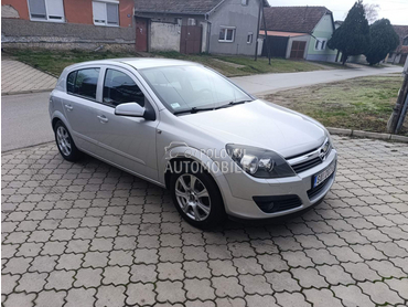 Opel Astra H 