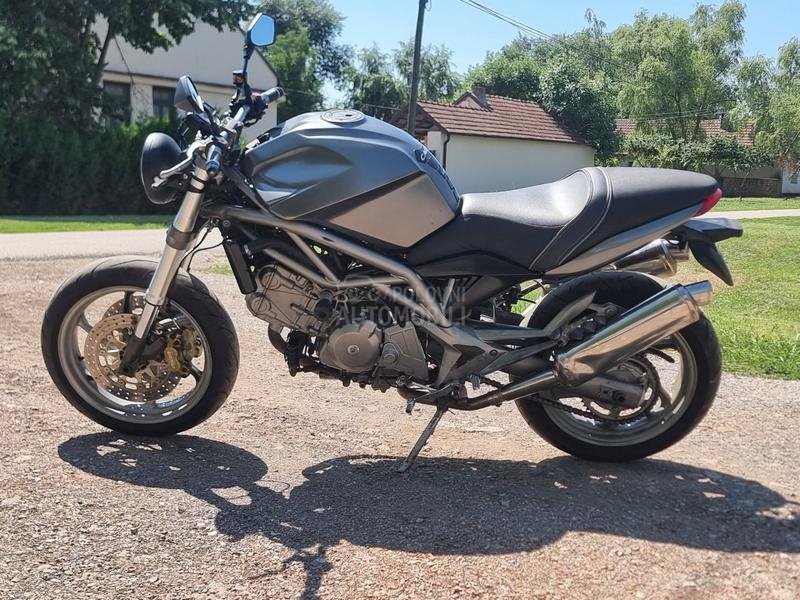 Cagiva Raptor 650 ie