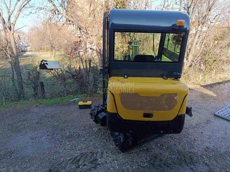 RIPPA R 330 Sa prikolicom