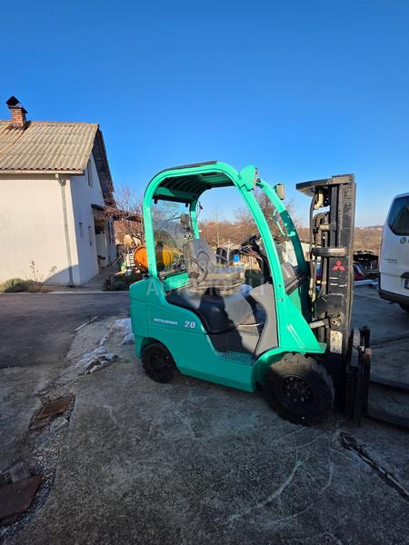 Mitsubishi FG20CN