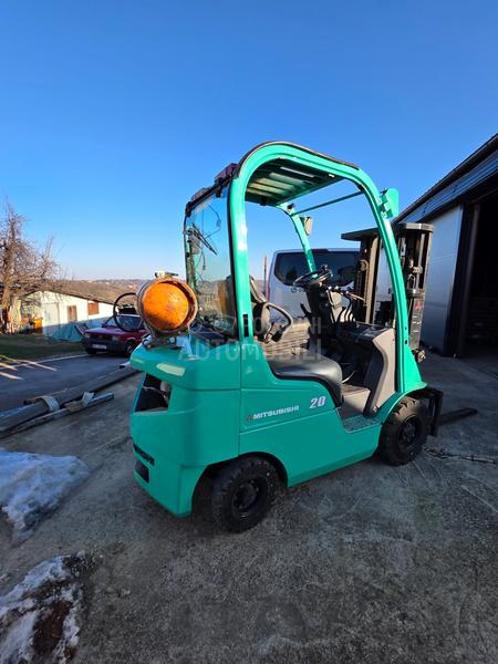 Mitsubishi FG20CN