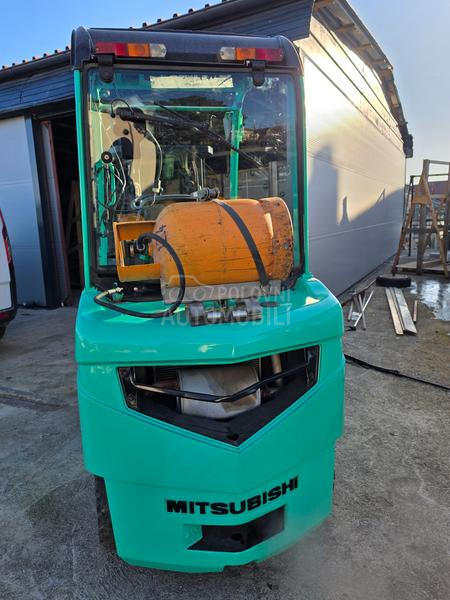 Mitsubishi FG20CN