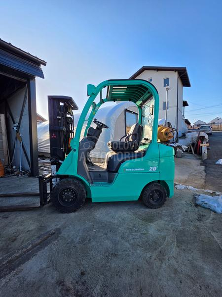 Mitsubishi FG20CN
