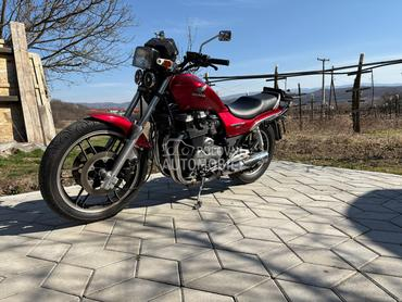 Honda CB 650 Nighthawk