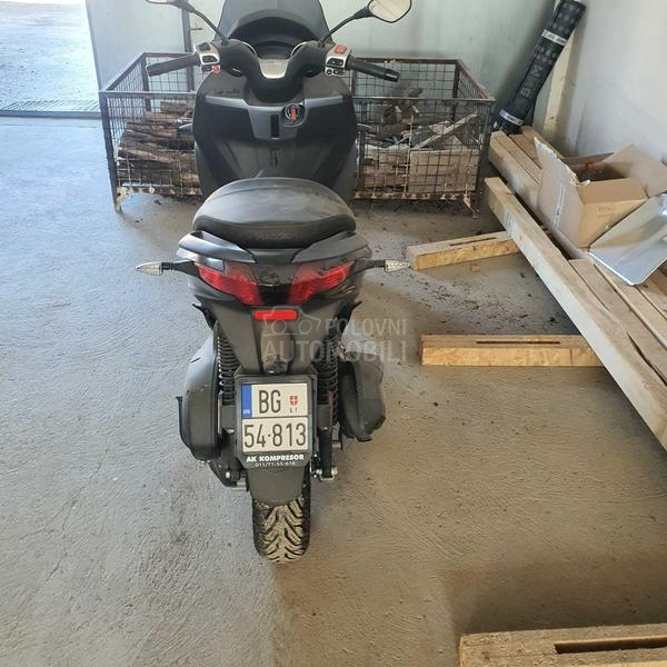 Piaggio MP3 300hpe