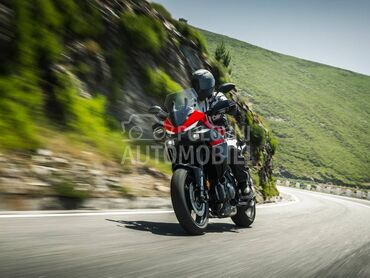 Yamaha Tracer 7 Y-AMT