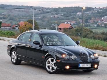 Jaguar S-Type 4.2 V8
