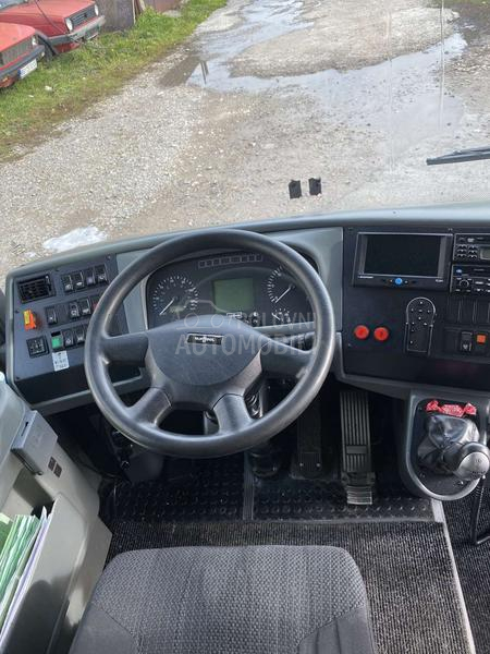 Vanhool TD 927 ASTROMEGA