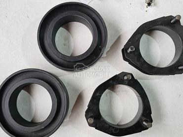 Set za podizanje za Toyota RAV 4