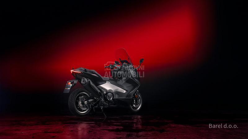 Yamaha TMAX 560 Anniversary