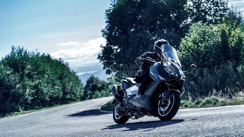 Yamaha TMAX 560 Anniversary