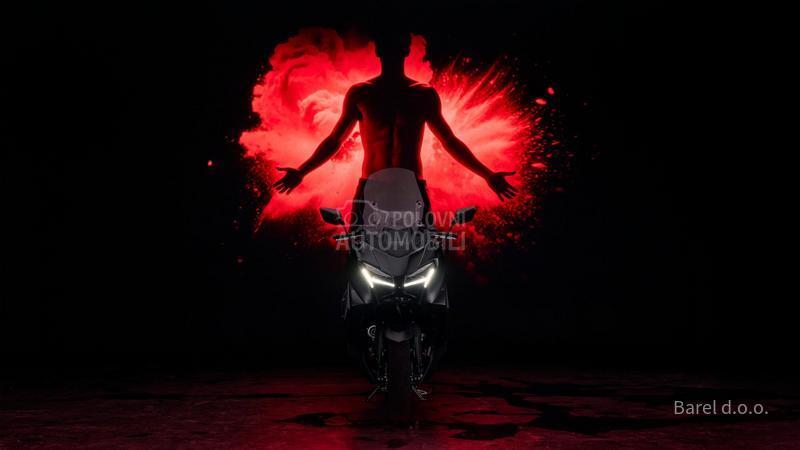 Yamaha TMAX 560 Anniversary