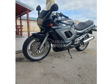 Suzuki gsxf750