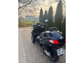 Piaggio MP3 LT B kategorija