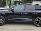 Volkswagen Touareg R Line