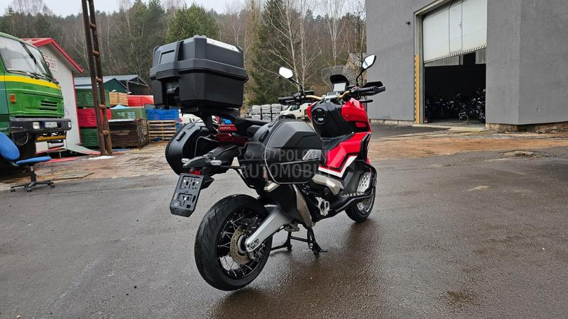 Honda x adv 750